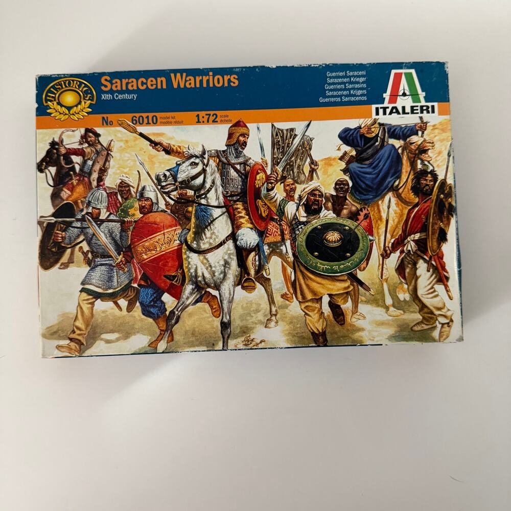 Italeri Macedonian Cavalry Model Kit 1/72‎ No 6035 Sealed Damaged Box Miniatures